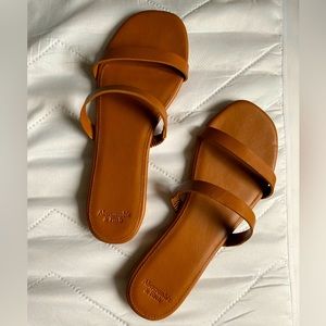 Abercrombie & Fitch Double Strap Faux Leather Slides - Camel Tan, Size 9-10